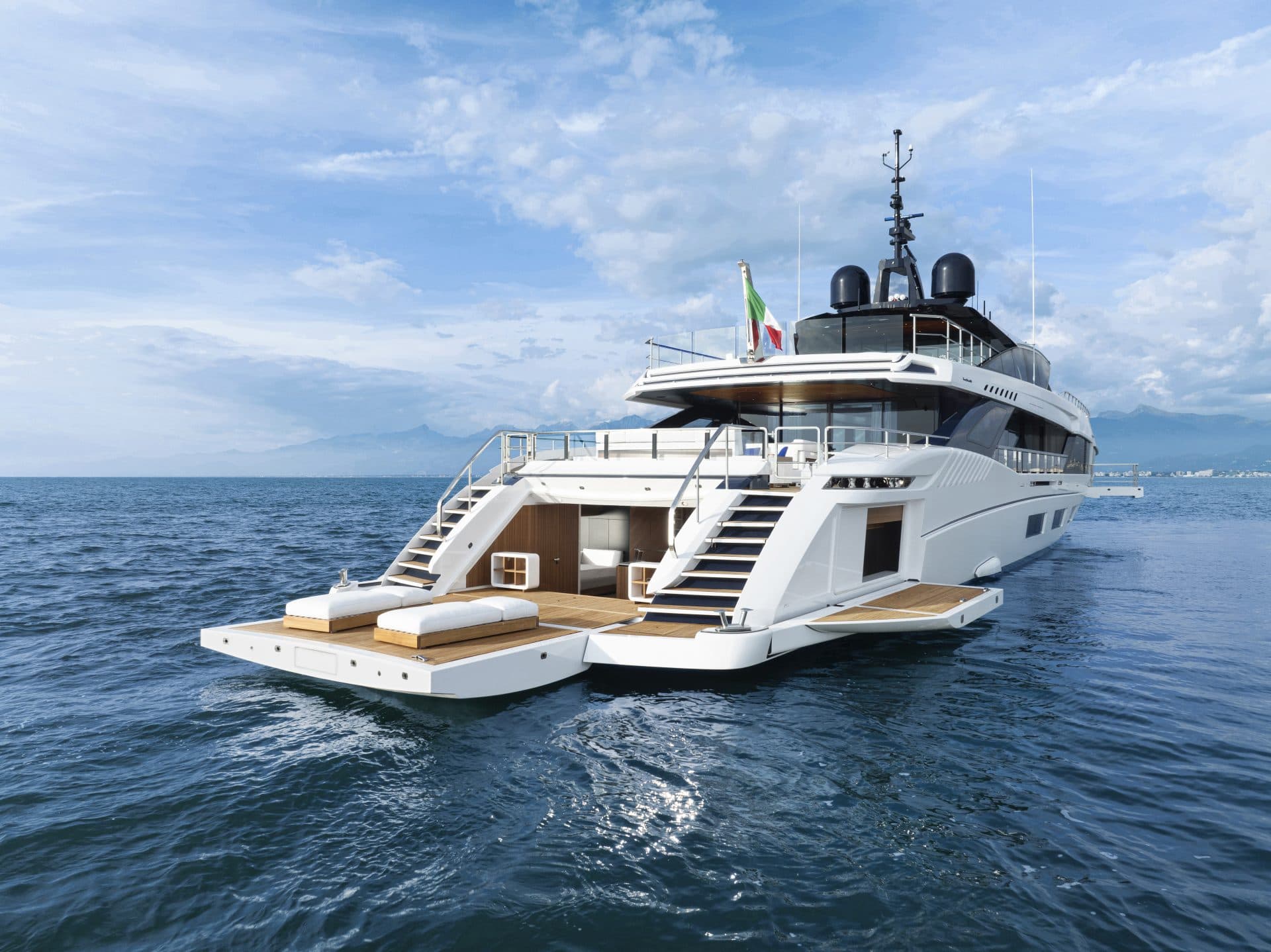 Spannende Segelrouten planen mit Yachtcharter in Griechenland